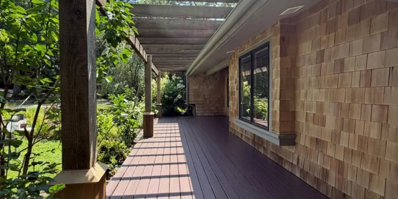 Covered porch deck